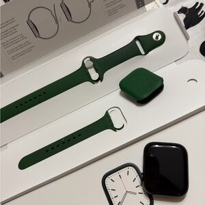 Apple Watch Green Clover